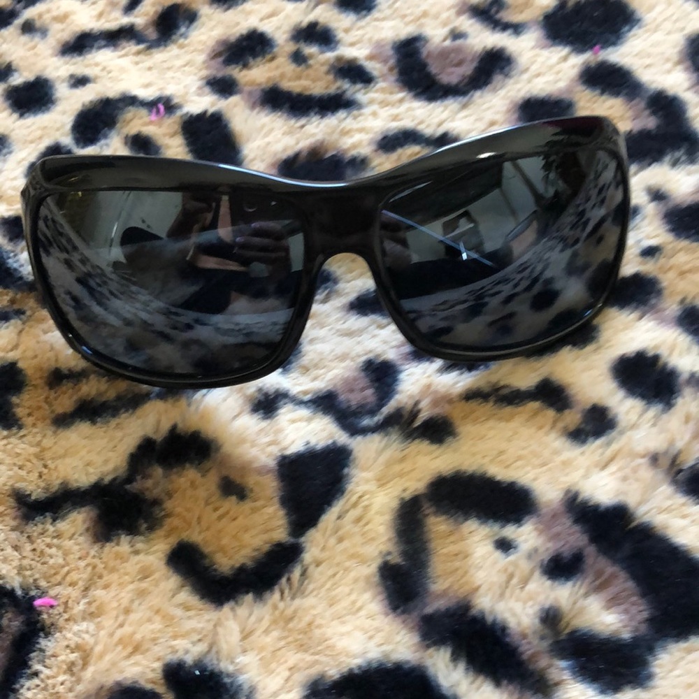 Never worn Women’s Callaway sunglasses